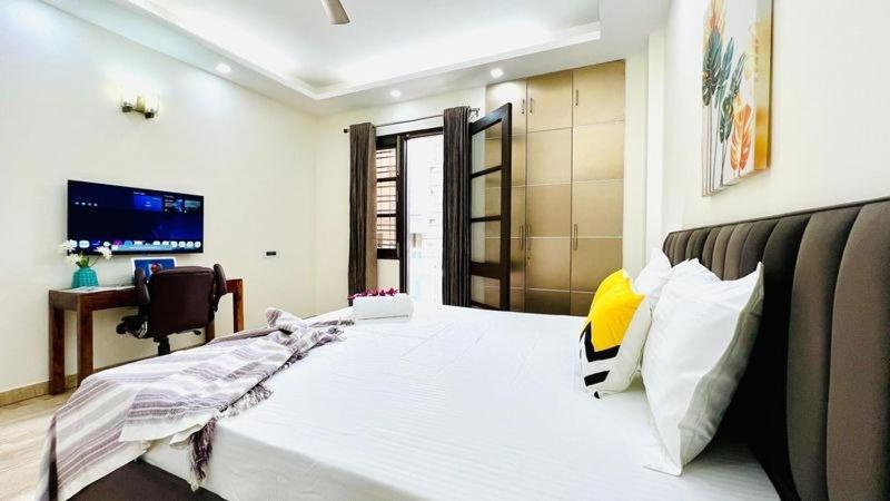 Olive Service Apartments - Green Park New Delhi Room photo