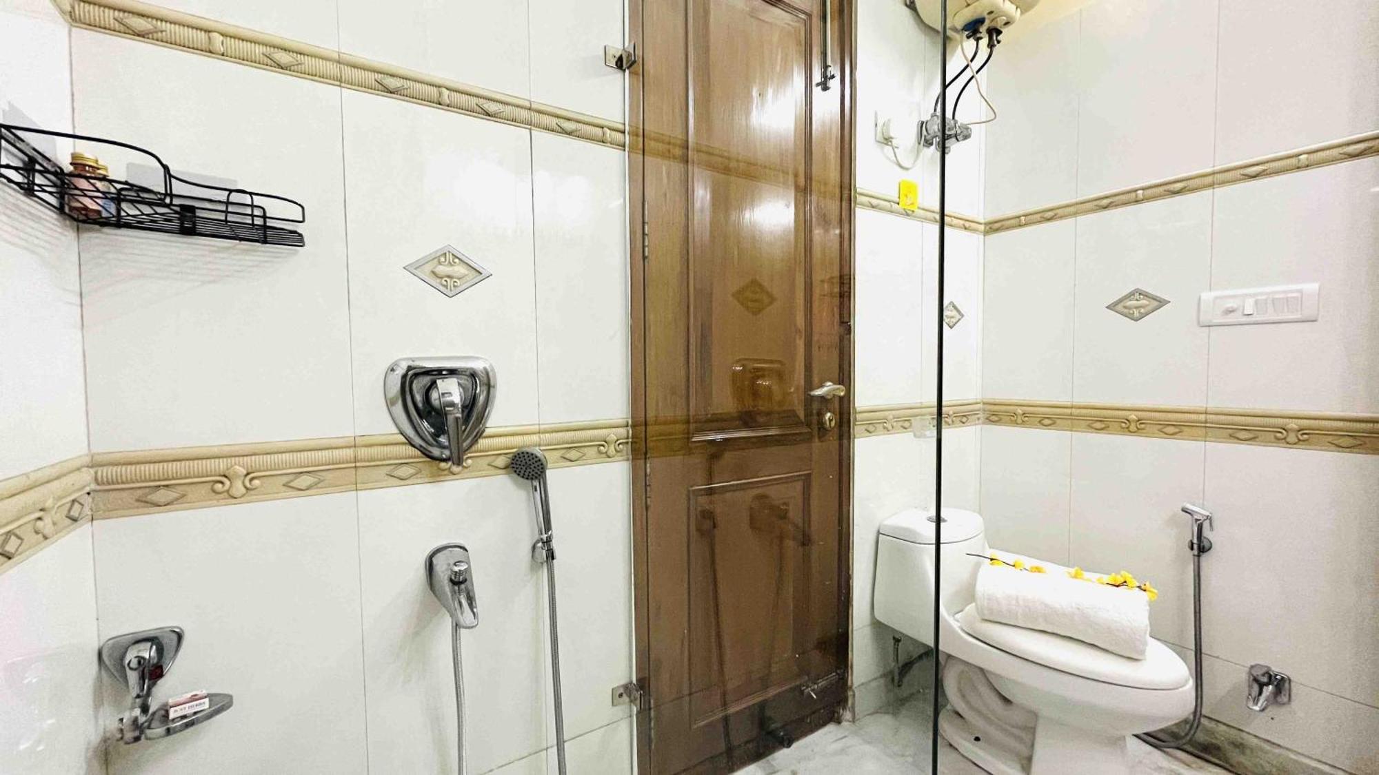 Olive Service Apartments - Green Park New Delhi Room photo